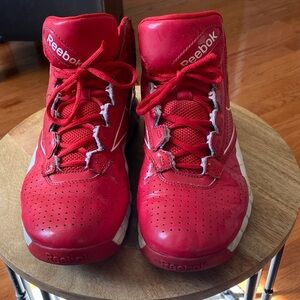 Reebok Men's Red High-Top Sneakers